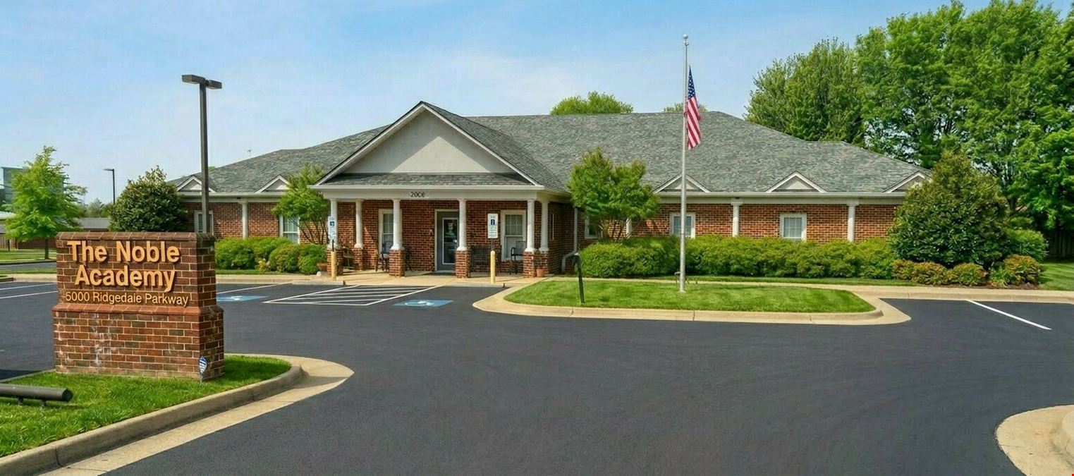 5000 Ridgedale Parkway