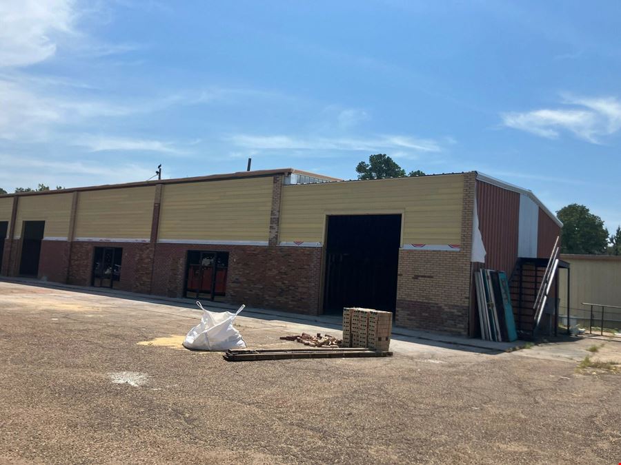 Flex Space - North Flowood Drive