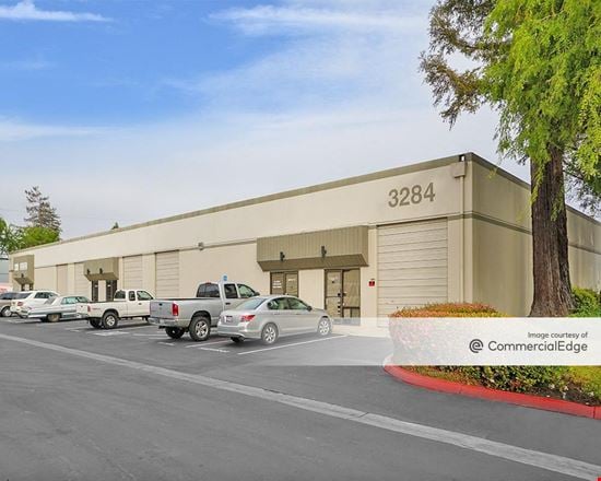 Preview of Industrial space for Rent at 3280 Edward Avenue