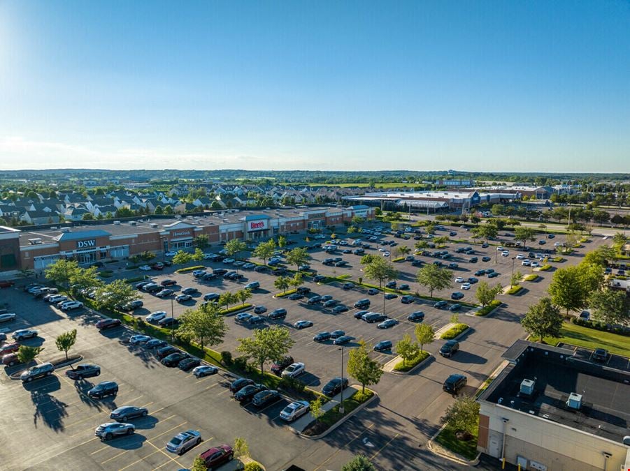 Shoppes at Geneva Commons