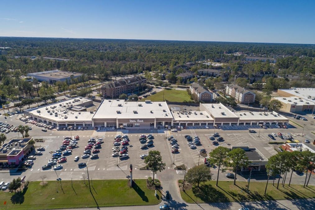 Lakewood Forest Shopping Center