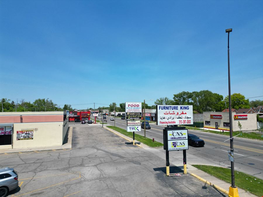 Joyland Shopping Center