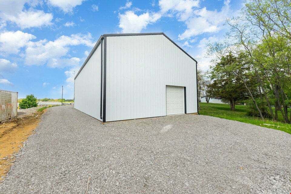 Walton Lakeview