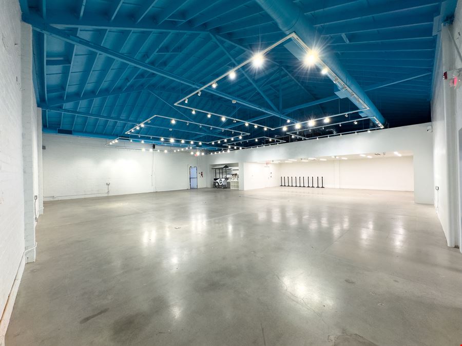 915 Venice Blvd