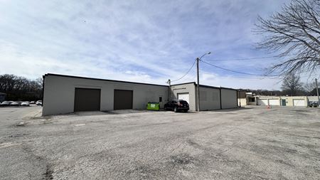 Preview of Retail space for Rent at 5805-09 Merriam Drive