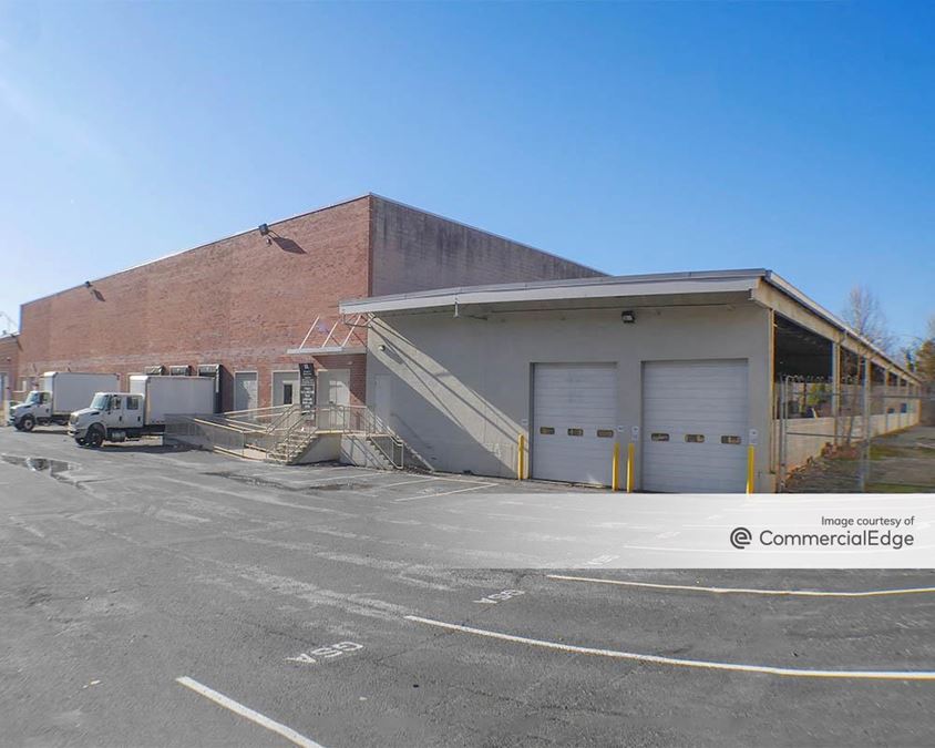 7100 Old Landover Rd
