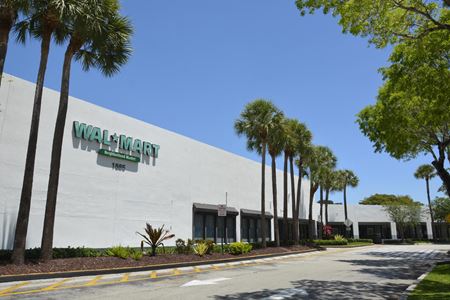 Preview of Retail space for Rent at 1801 North Pine Island Road