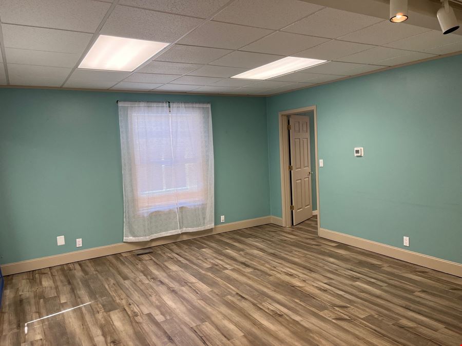 3104 W Kennewick Ave Suite C