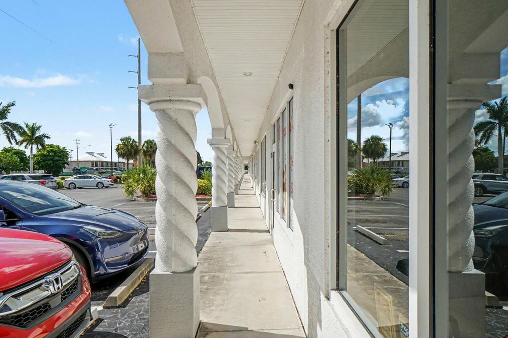 Shops at Verandah