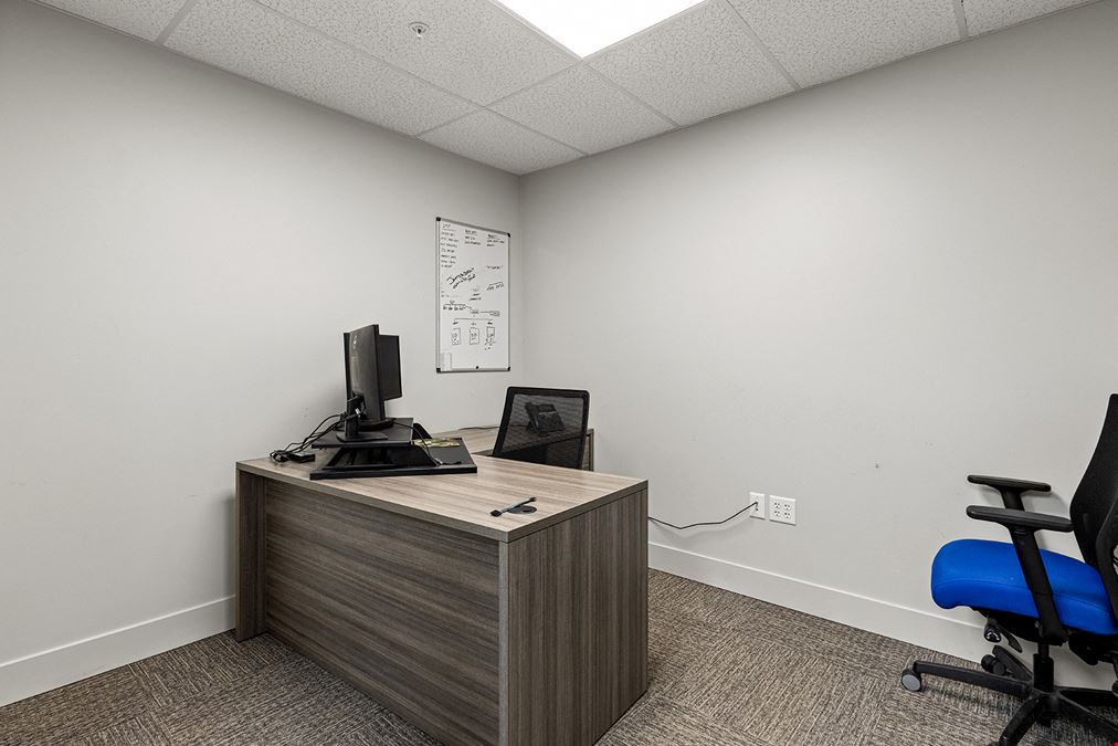 16,212 SF Prime Warehouse & Retail Building