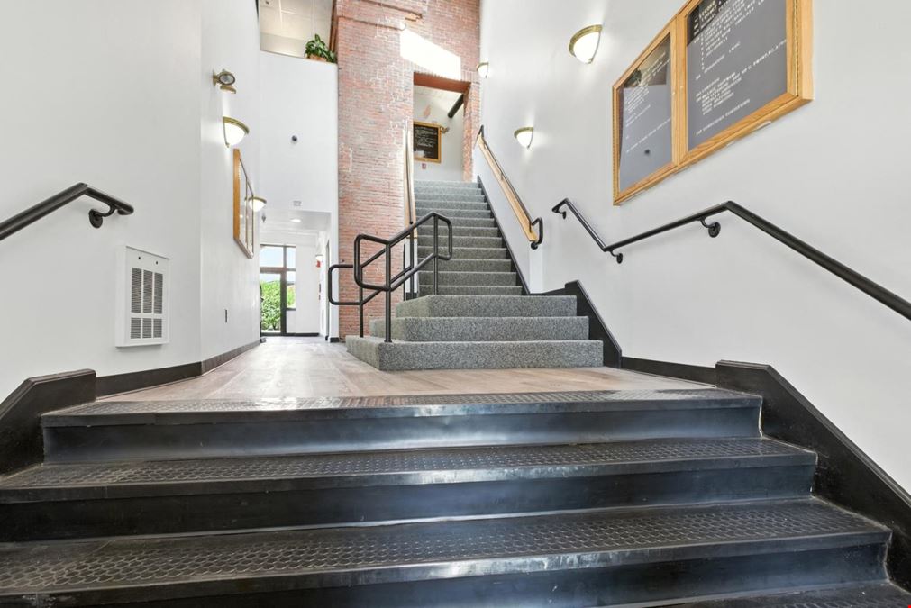 Sun-drenched Office Space for Lease in Amesbury, MA