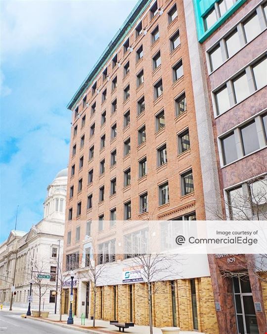 803 South Calhoun Street