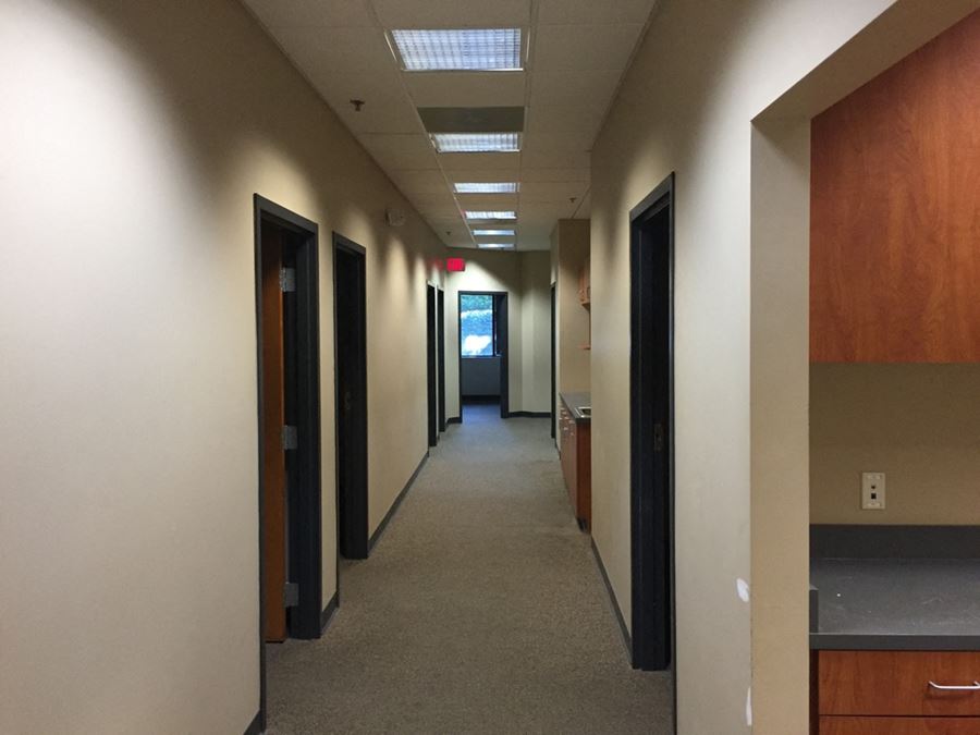 For Lease Pencader Corporate Center Office Space