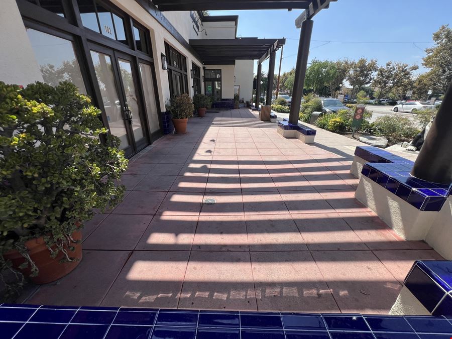 Former Starbucks – Monrovia