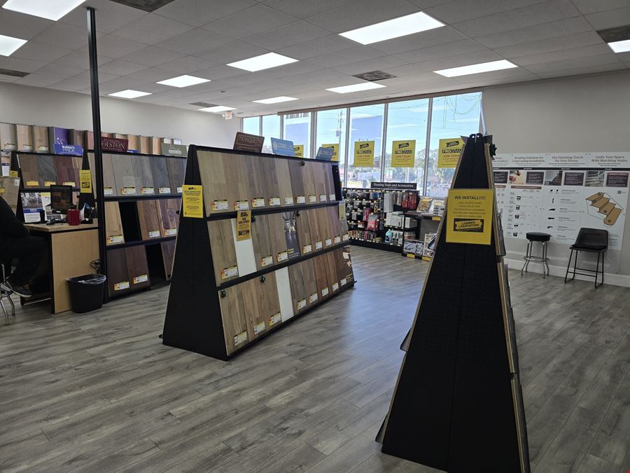 Sanford Standalone Retail Building