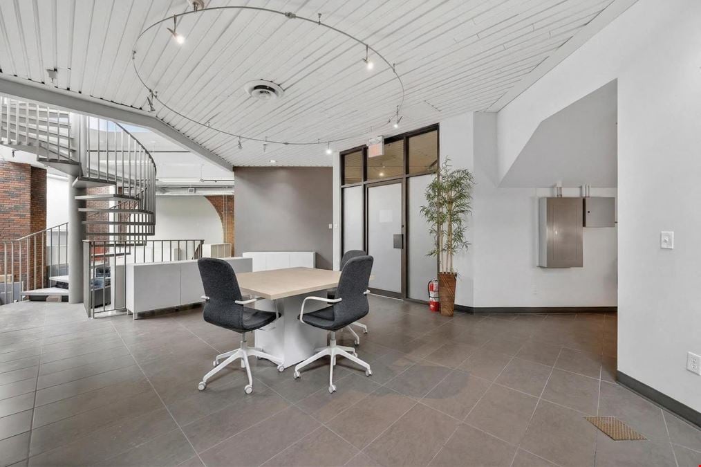 Parkside Place 602 - 12 AVENUE SW
