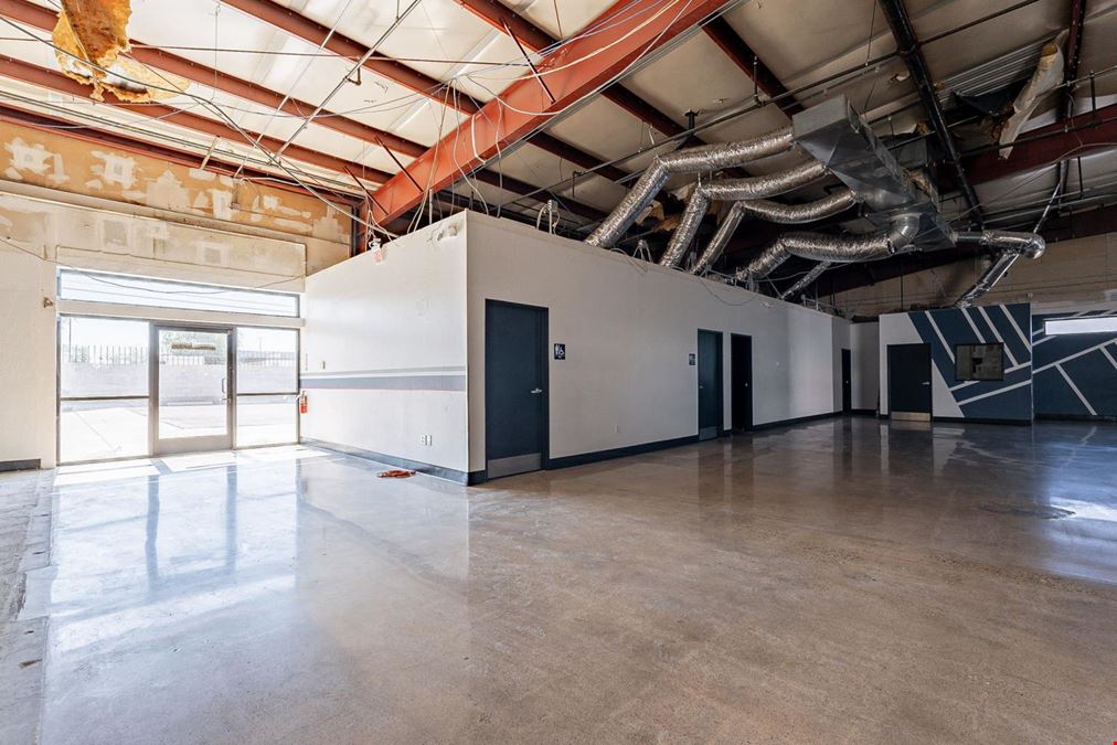 4205 W Glenrosa Ave