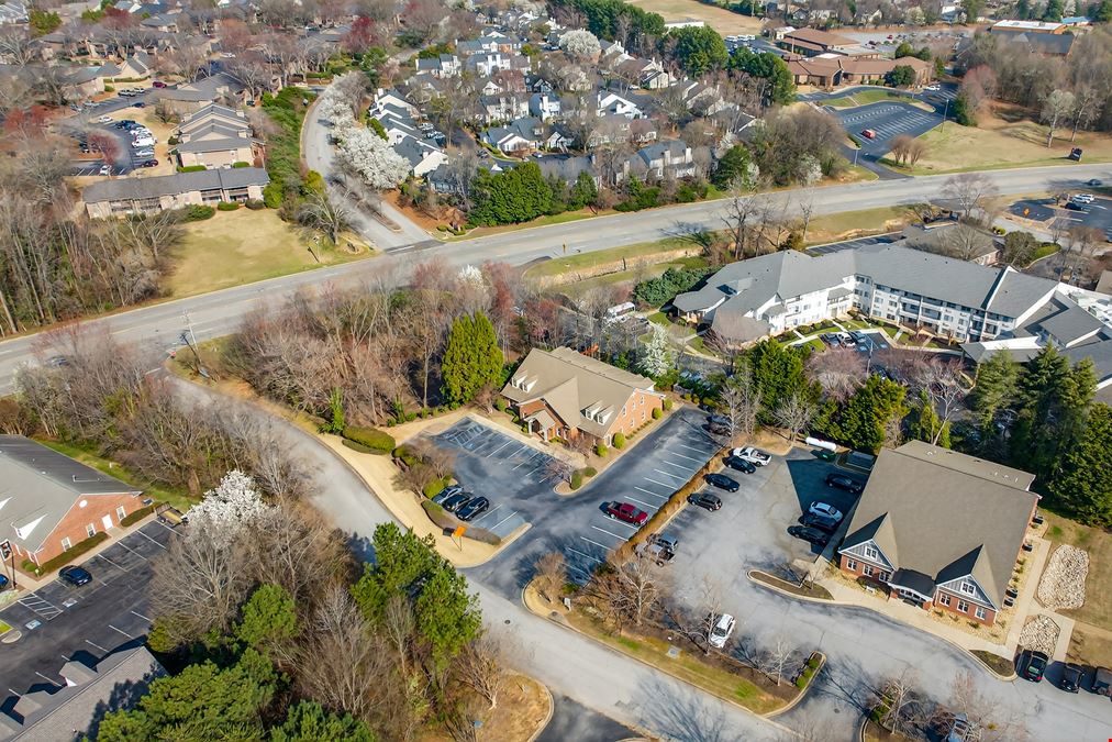 5 Hawthorne Park Ct