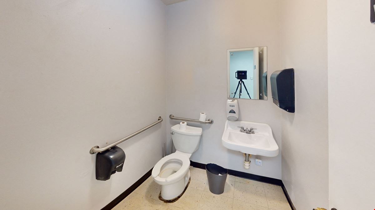 4219 - 4227 Gatecrest