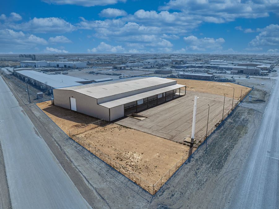 Warehouse & Office/Showroom Space Near Hwy 80