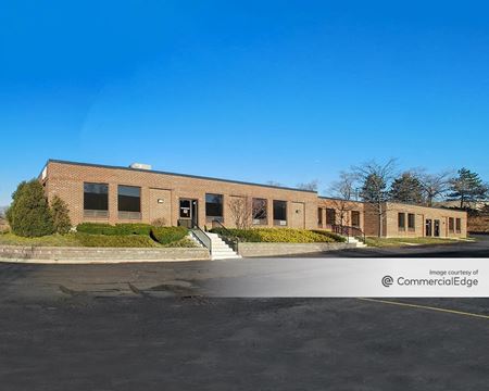 Preview of Office space for Rent at 2777 Finley Road