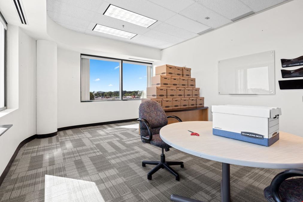 555 Legget Drive - Tower A, Kanata ON.