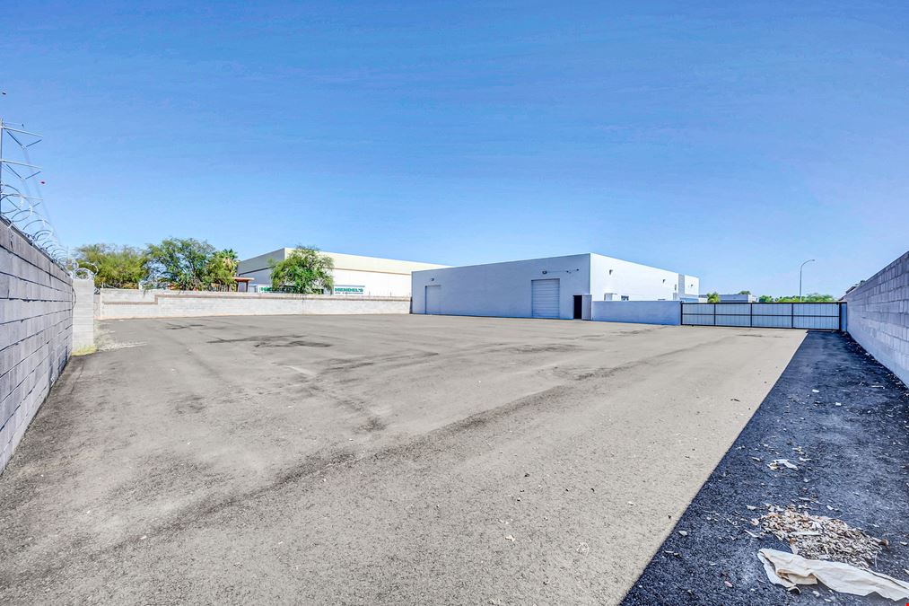 Flex Space with Large Yard