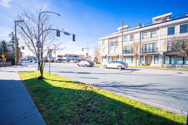 Preview of Retail space for Rent at 11900 Number 1 Road