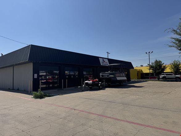 Preview of Retail space for Rent at 4421 Bell St