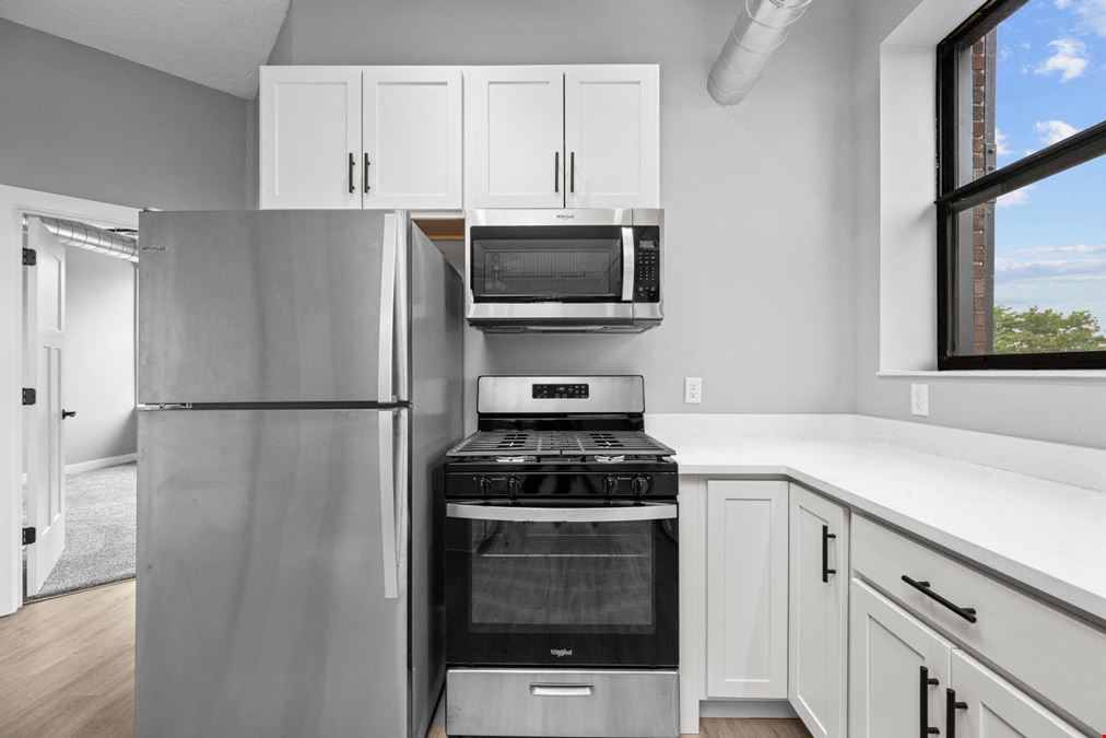 1601-1605 5th Ave
