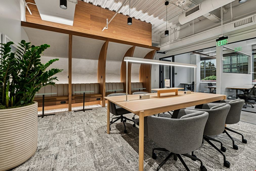 Industrious - 2100 East Grand Avenue