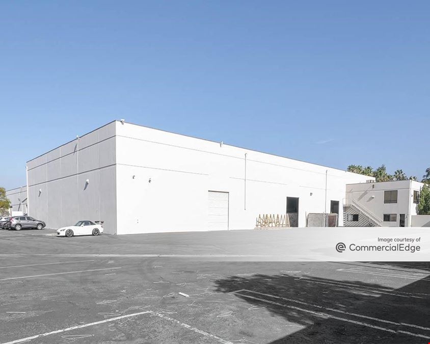 2200 Alton Ave.