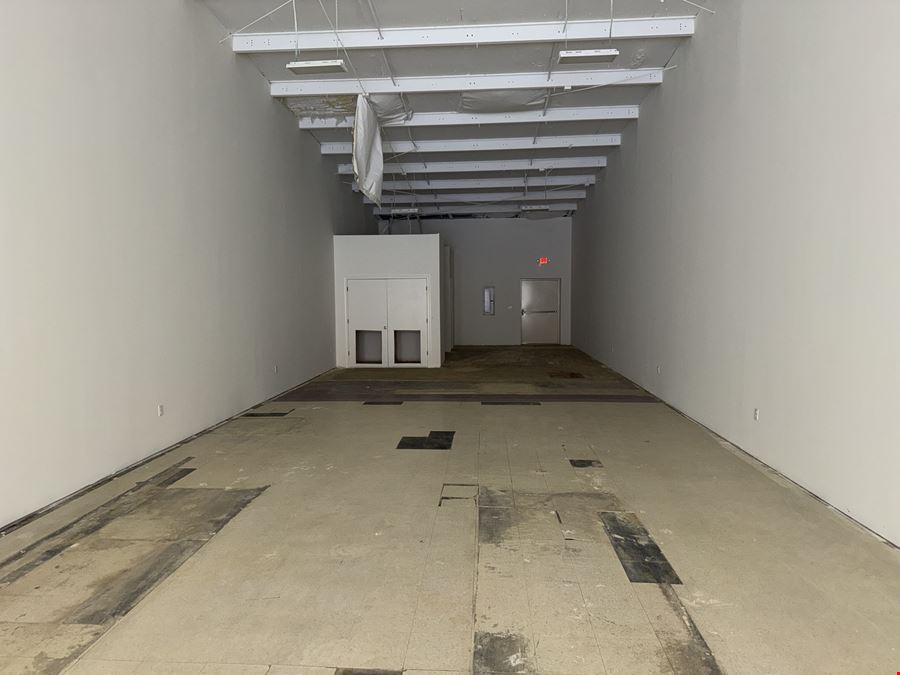Newly Renovated Retail Strip Center