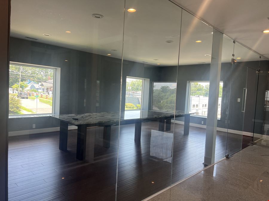 Lynchburg Legal & Professional Building