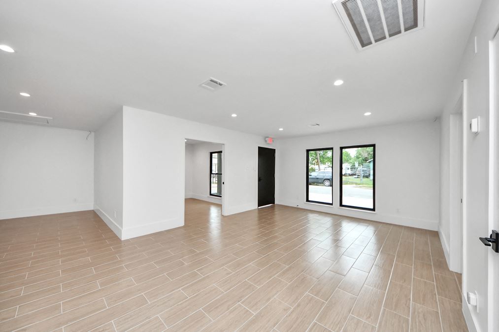 Sunset Heights Office Space