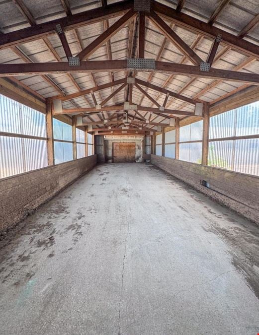 56841 270th Ave  - Commercial Storage Pole Barn For Lease