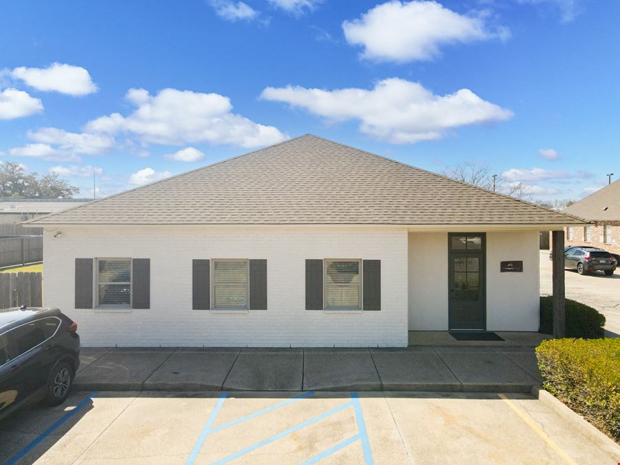 Updated Medical Office on Old Jefferson Hwy