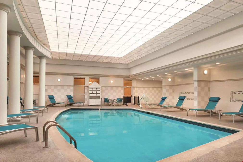 Radisson Cincinnati Riverfront
