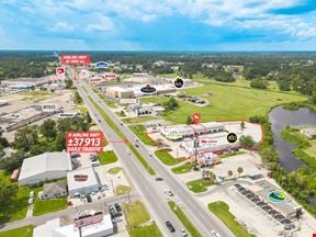 Turnkey Salon Suite For Lease in Airline Hwy Strip Center