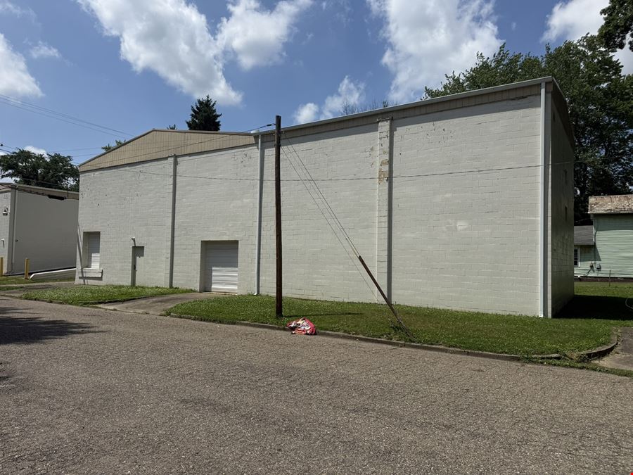 1343 Putnam Ave