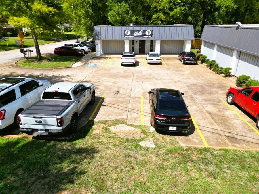 2400 South St