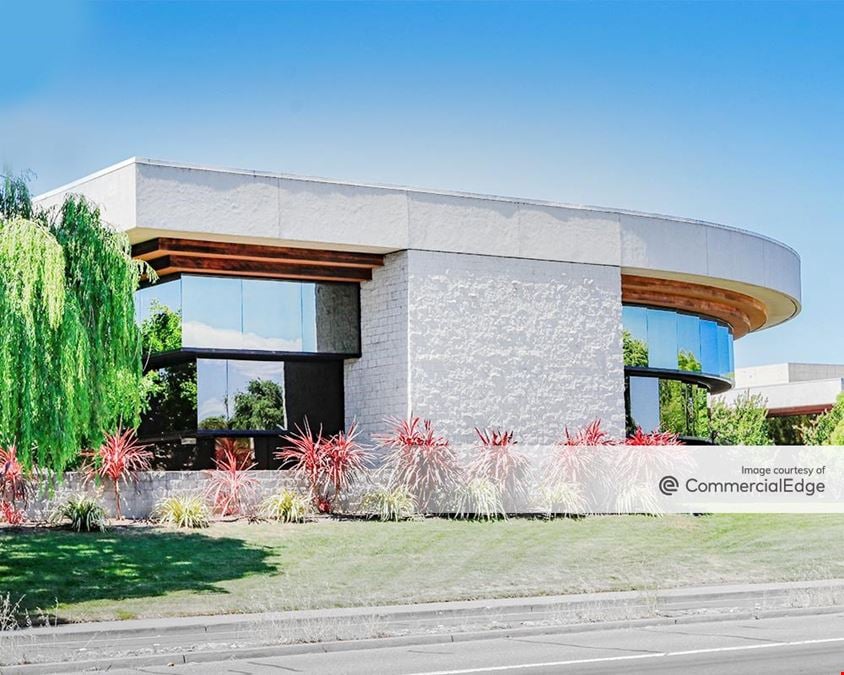 Stony Point Business Park - 141 & 149 Stony Circle