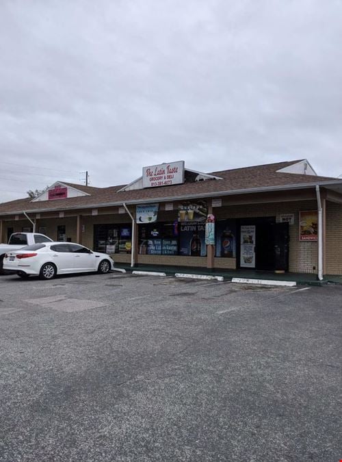 Shops at Kingsway
