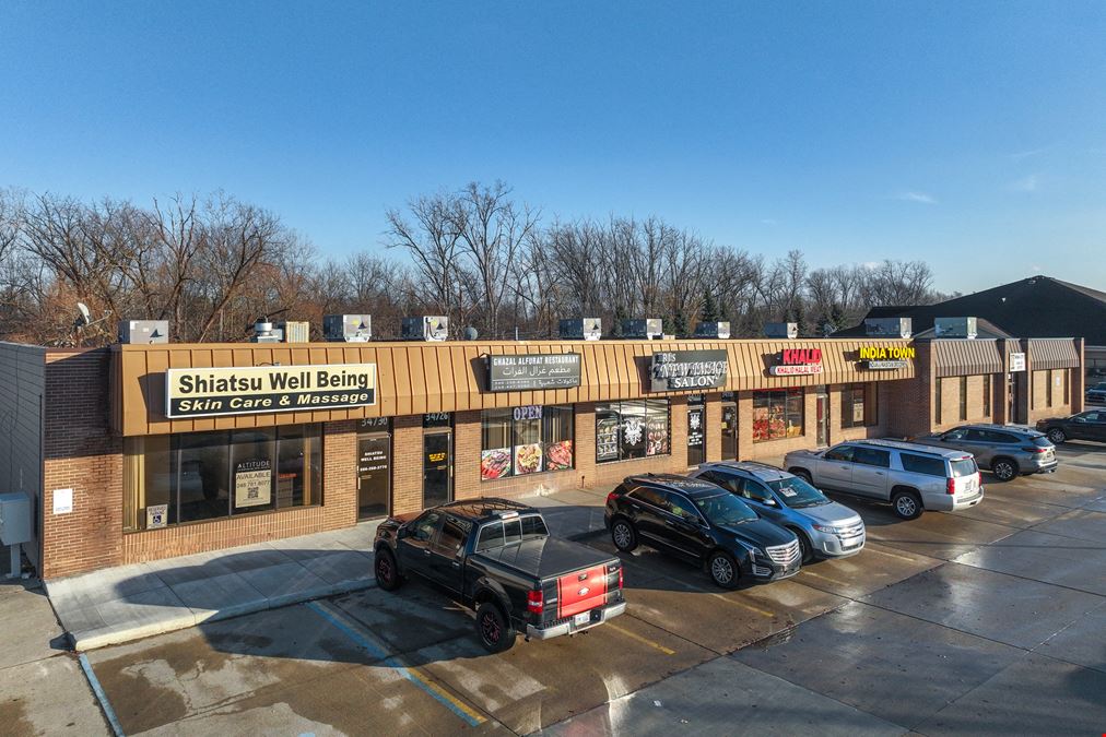 Sherwood Plaza