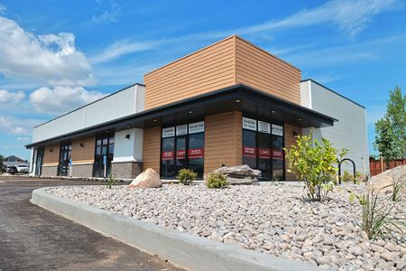 Preview of commercial space at 498 41 Street South
