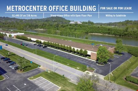 Preview of commercial space at 601 Mainstream Dr