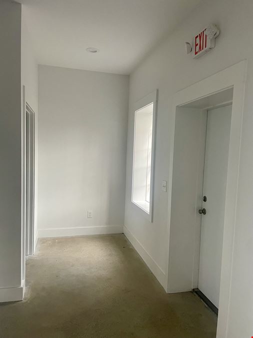 Historic Front Street Retail/Office