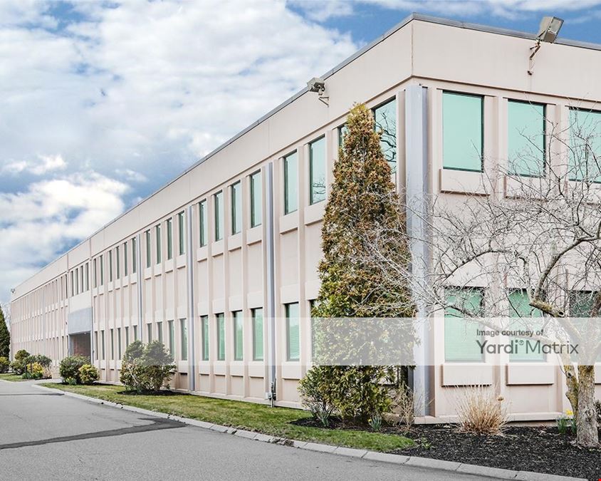 500 Turnpike Street