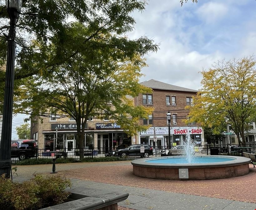 South Fourth and Chestnut Streets