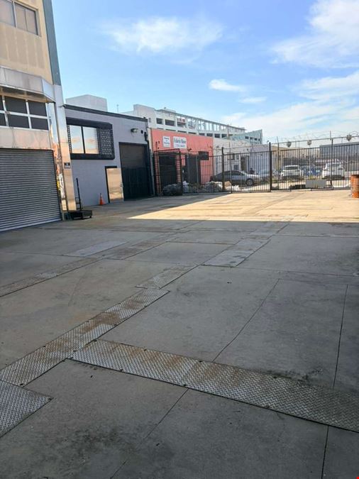 777-781 E 14th PL